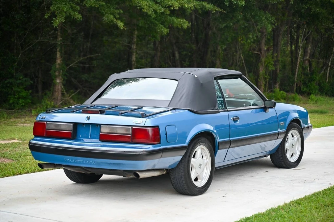 1989 Ford Mustang 3rd Gen - Image 2 of 31