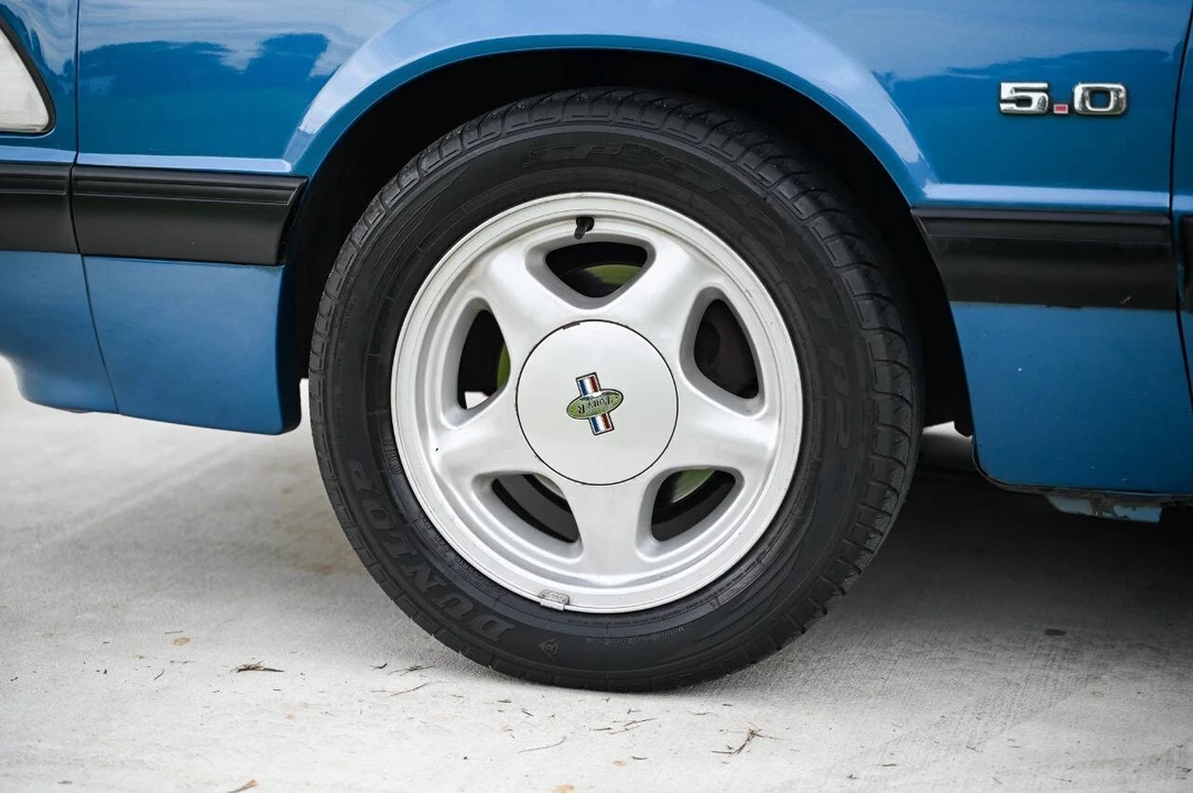 1989 Ford Mustang 3rd Gen - Image 13 of 31