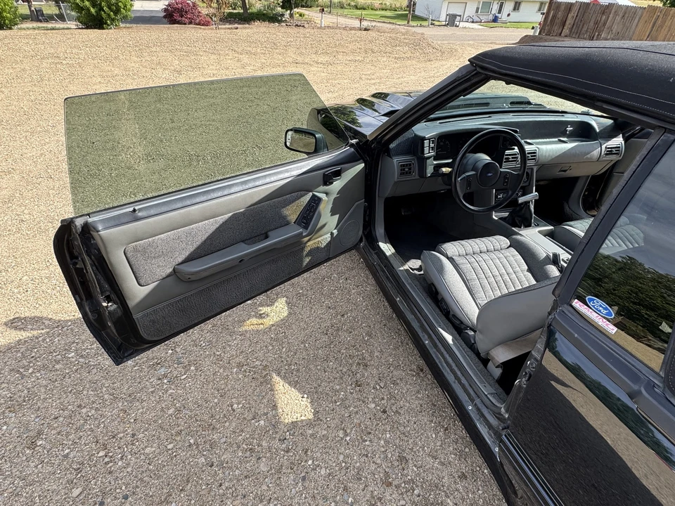 1989 Ford Mustang 3rd Gen - Image 21 of 31
