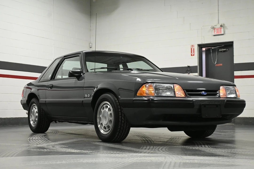 1989 Ford Mustang 3rd Gen - Image 11 of 31