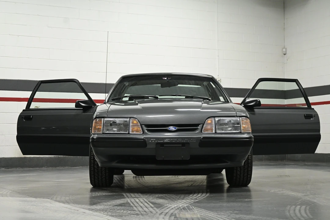 1989 Ford Mustang 3rd Gen - Image 17 of 31