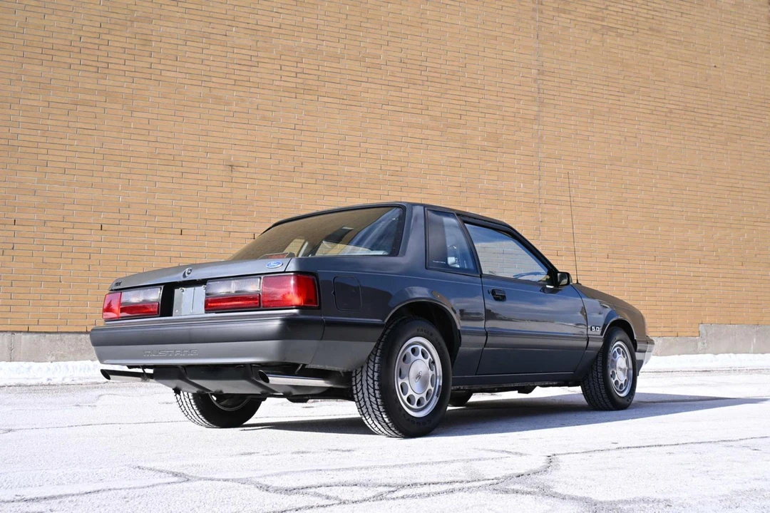 1989 Ford Mustang 3rd Gen - Image 14 of 31
