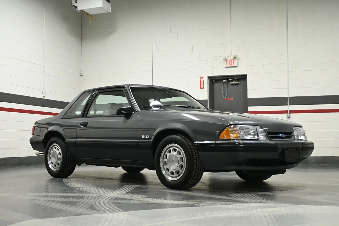 1989 Ford Mustang 3rd Gen - Image 10 of 31