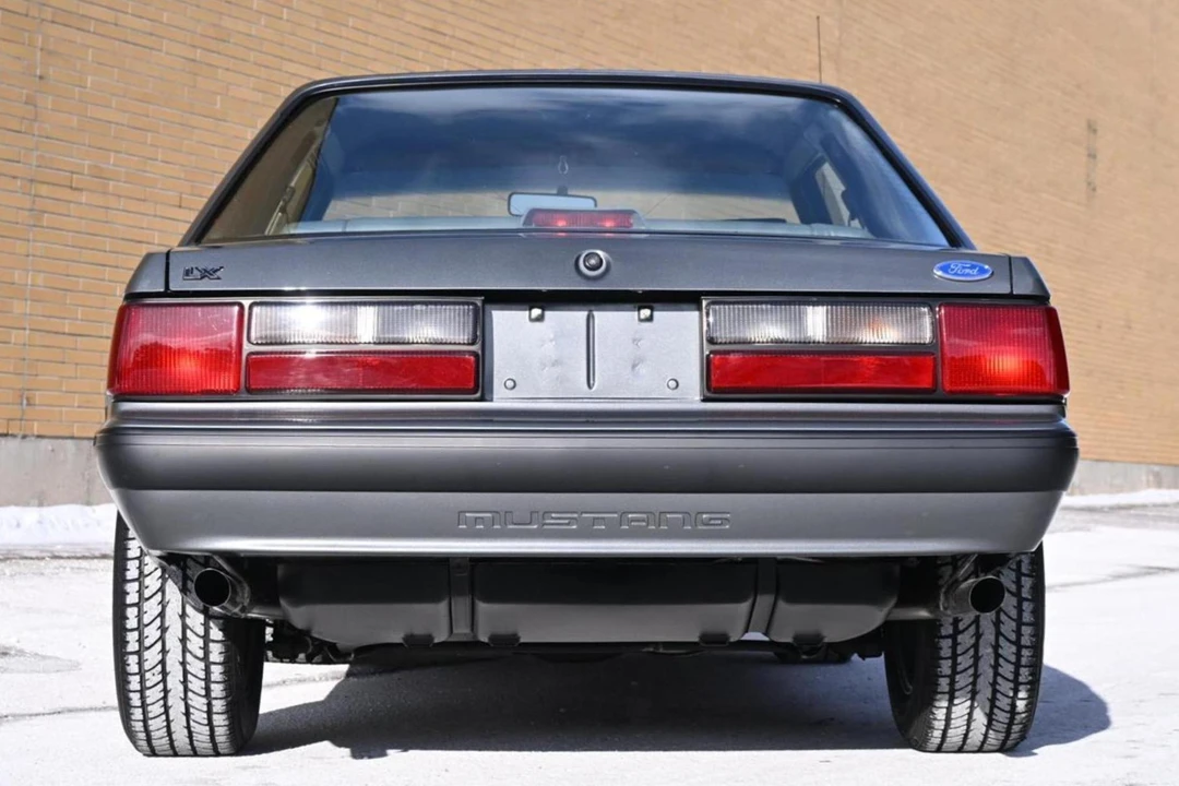1989 Ford Mustang 3rd Gen - Image 5 of 31
