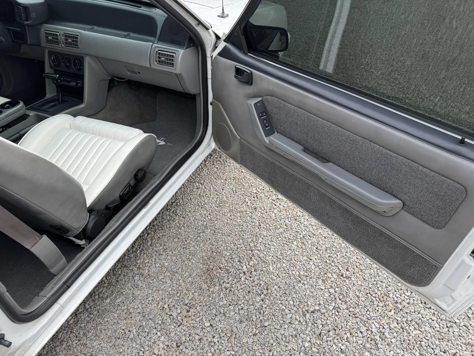 1989 Ford Mustang 3rd Gen - Image 26 of 31