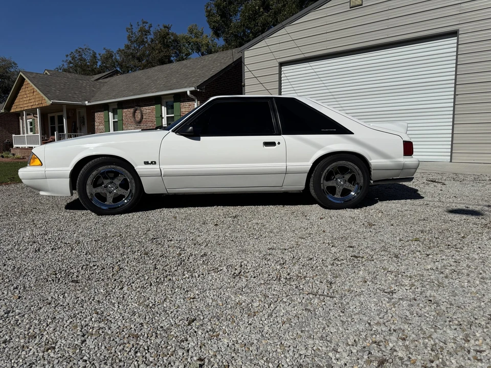 1989 Ford Mustang 3rd Gen - Image 5 of 31