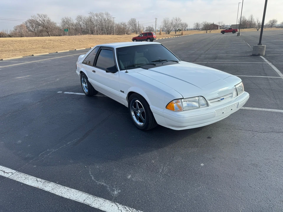 1989 Ford Mustang 3rd Gen - Image 22 of 31