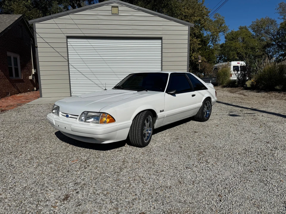1989 Ford Mustang 3rd Gen - Image 9 of 31