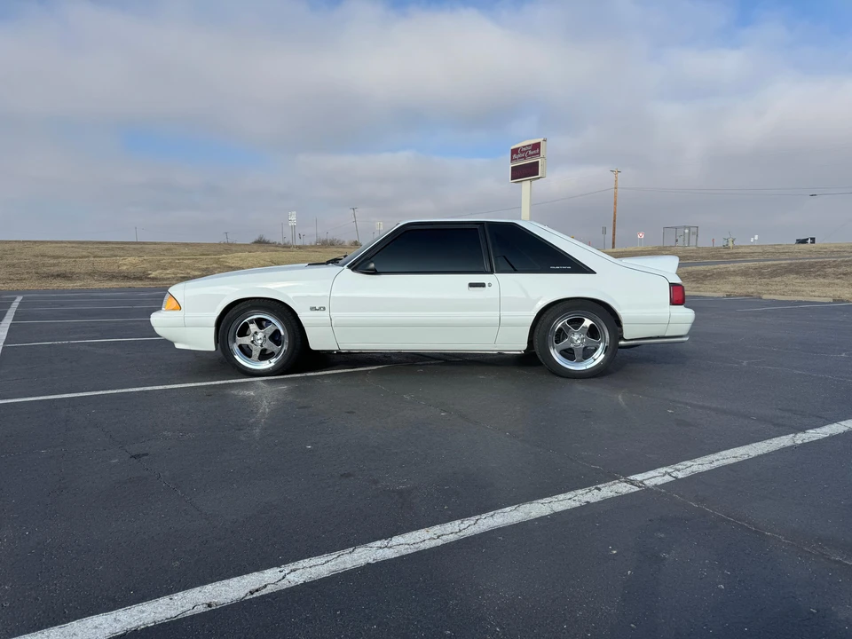 1989 Ford Mustang 3rd Gen - Image 14 of 31