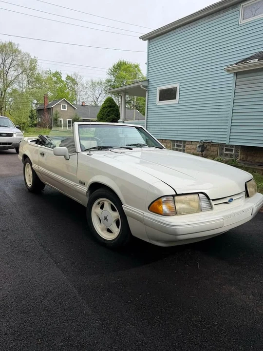 1989 Ford Mustang 3rd Gen - Image 10 of 11