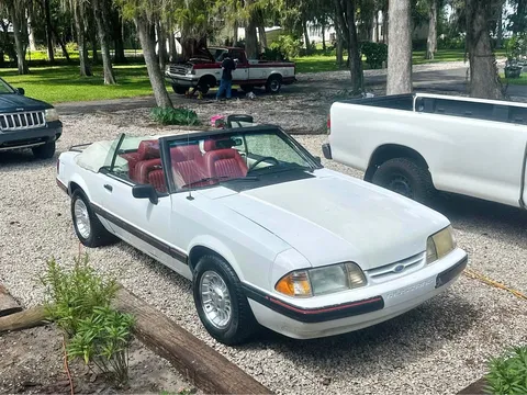1989 Ford Mustang LX 5.0 Liter Convertible