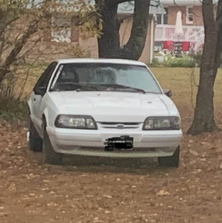 1989 Ford Mustang 3rd Gen - Image 2 of 9
