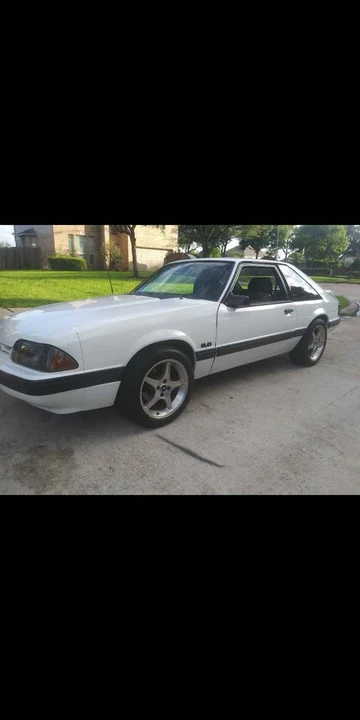 1989 Ford Mustang 3rd Gen - Image 2 of 11
