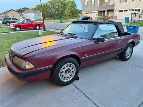 1989 Ford Mustang LX 5.0 Liter Hatchback 2D