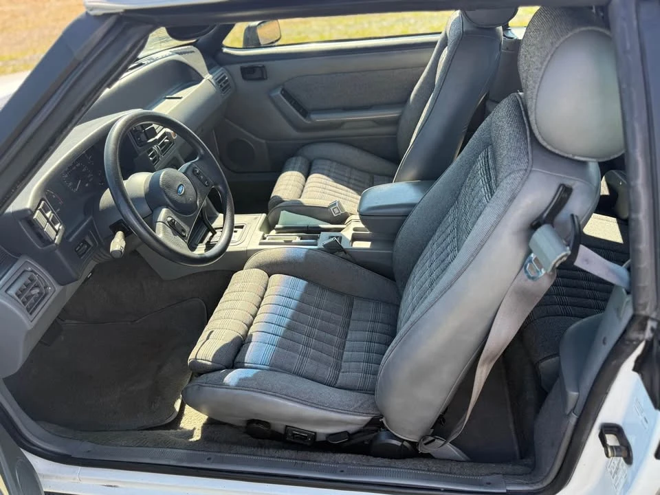 1989 Ford Mustang 3rd Gen - Image 9 of 16