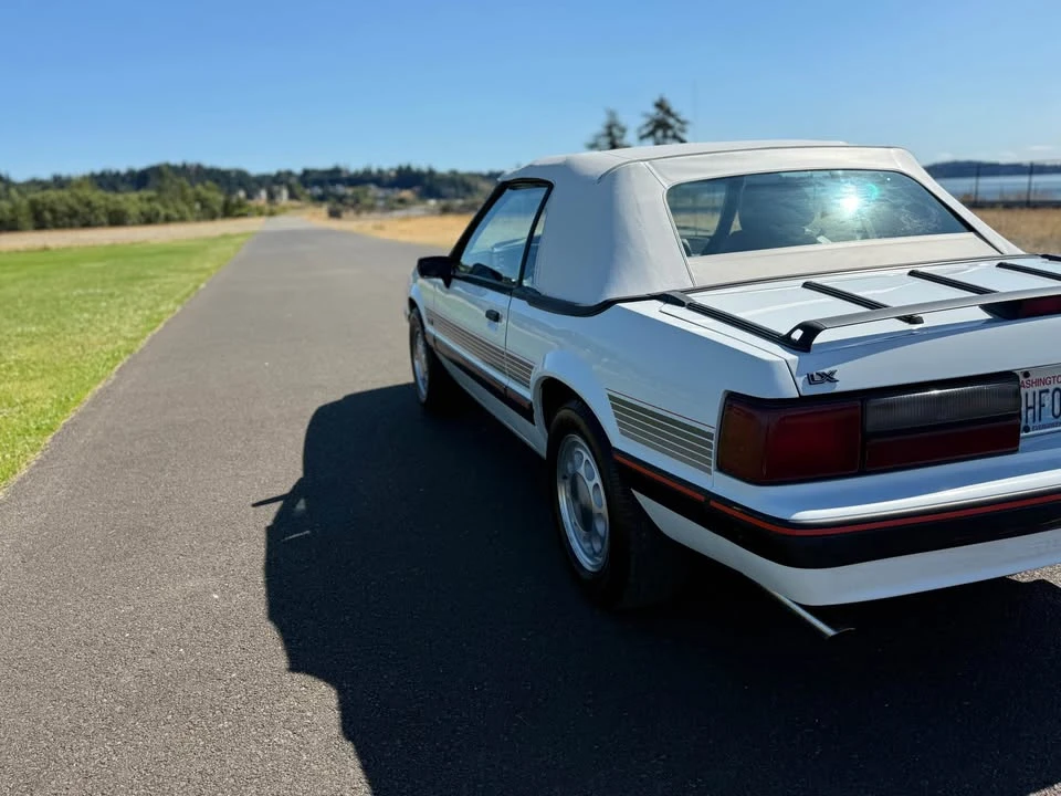 1989 Ford Mustang 3rd Gen - Image 5 of 16