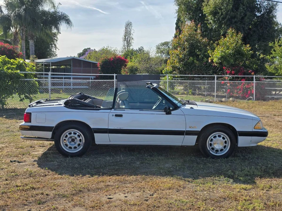 1989 Ford Mustang 3rd Gen - Image 4 of 13