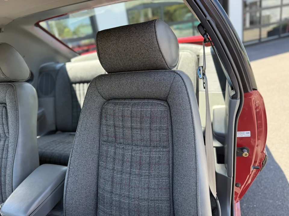 1989 Ford Mustang 3rd Gen - Image 5 of 15