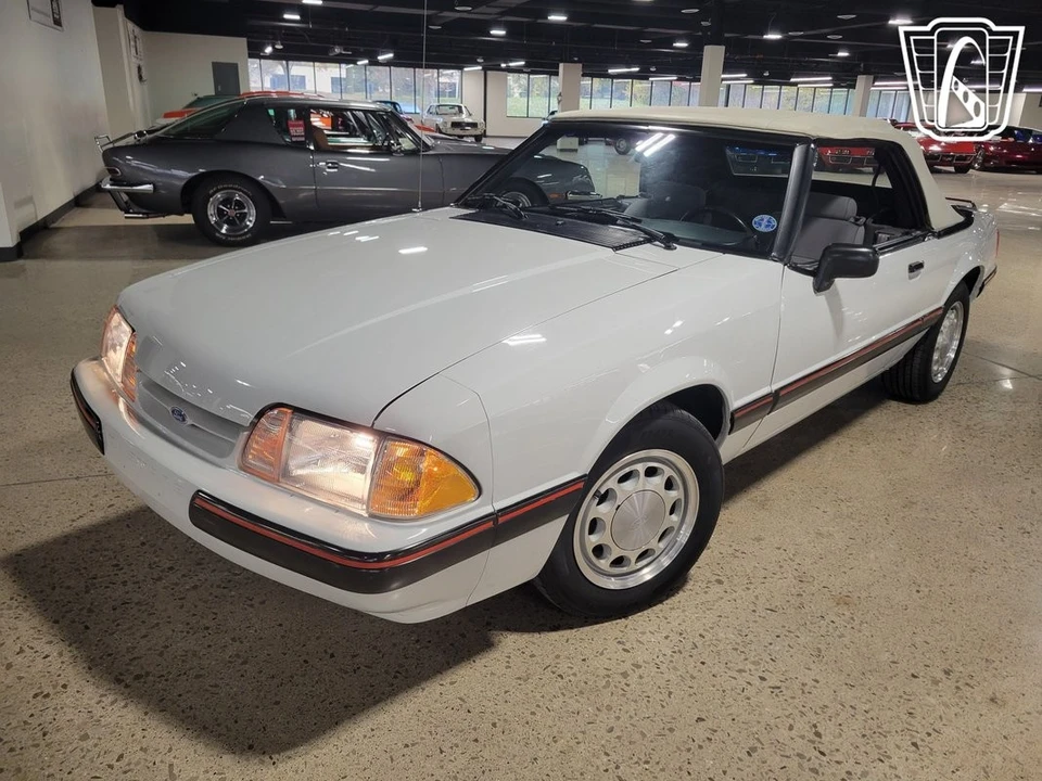1989 Ford Mustang 3rd Gen - Image 4 of 12