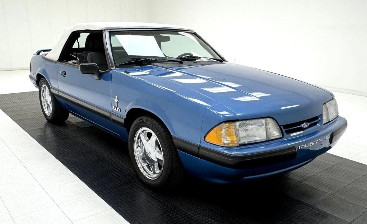 1989 Ford Mustang 3rd Gen - Image 10 of 31