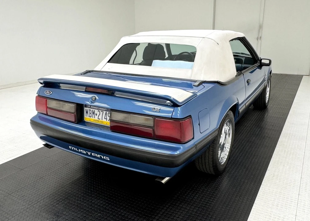 1989 Ford Mustang 3rd Gen - Image 8 of 31