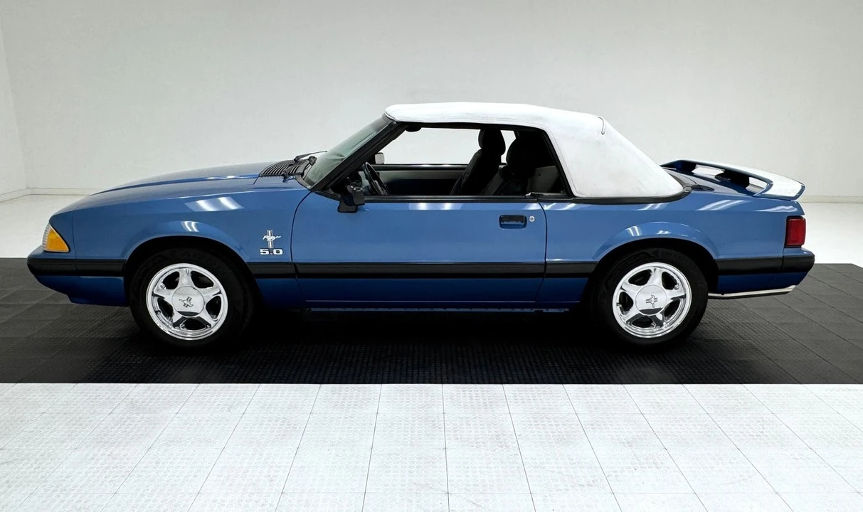 1989 Ford Mustang 3rd Gen - Image 3 of 31