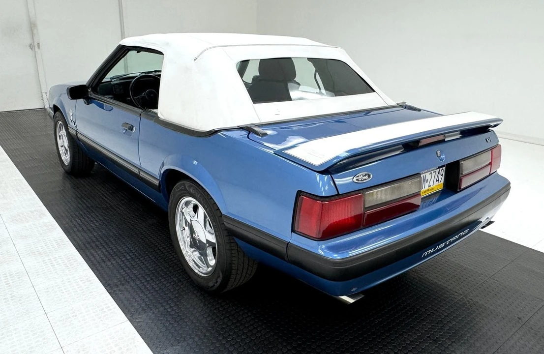 1989 Ford Mustang 3rd Gen - Image 5 of 31