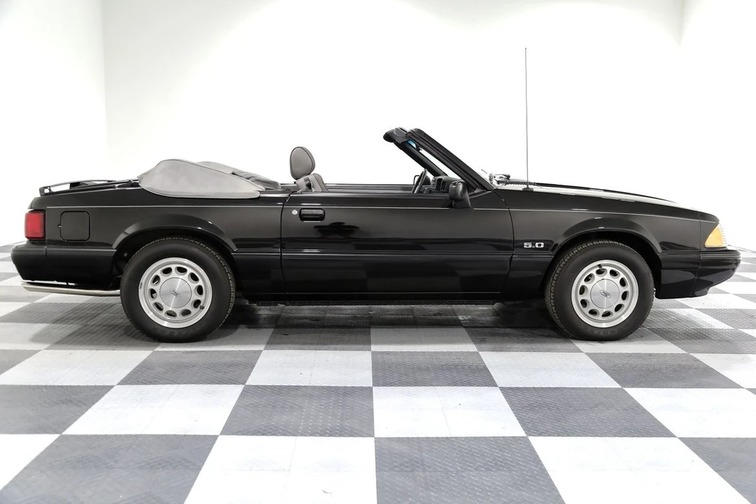 1989 Ford Mustang 3rd Gen - Image 11 of 21