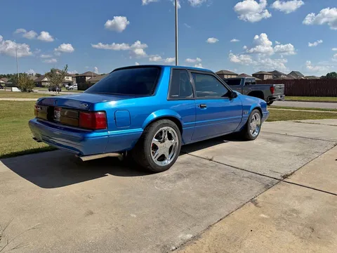 1989 Ford Mustang LX Coupe 2D