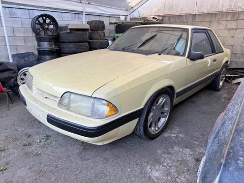 1989 Ford Mustang LX