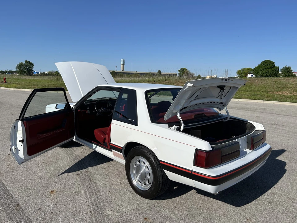1989 Ford Mustang 3rd Gen - Image 20 of 31