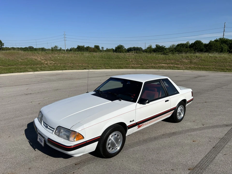 1989 Ford Mustang 3rd Gen - Image 2 of 31