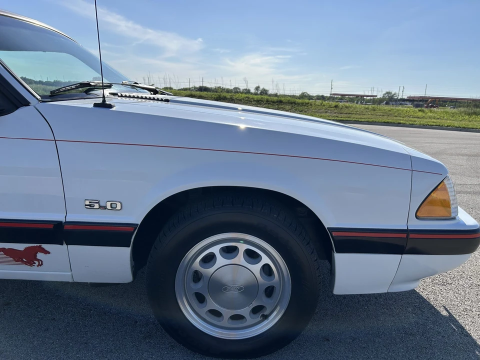 1989 Ford Mustang 3rd Gen - Image 29 of 31