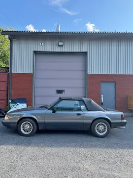 1989 Ford Mustang Convertible