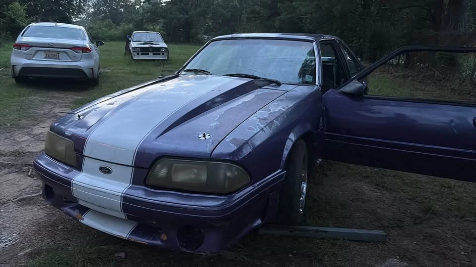 1989 Ford Mustang 3rd Gen - Image 2 of 3