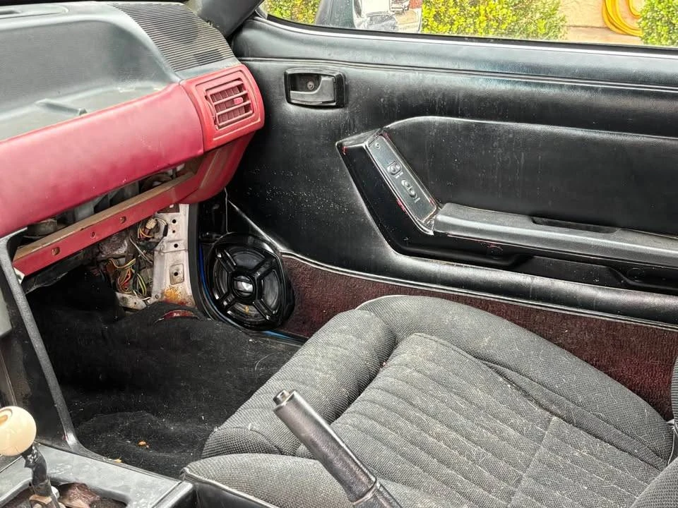 1989 Ford Mustang 3rd Gen - Image 10 of 11