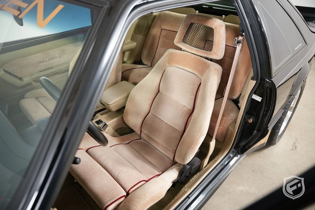 1989 Ford - Image 25 of 31