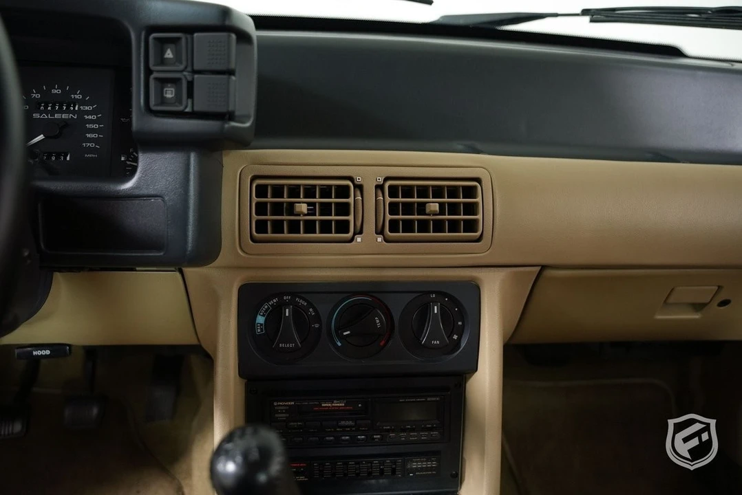 1989 Ford - Image 20 of 31