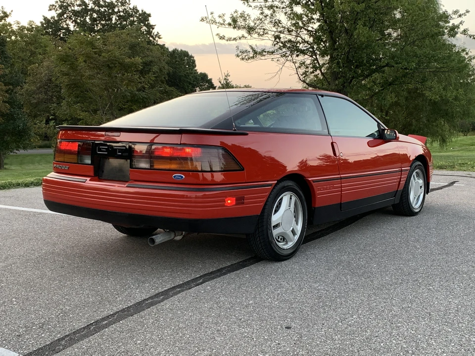 1989 Ford Probe - Image 17 of 31