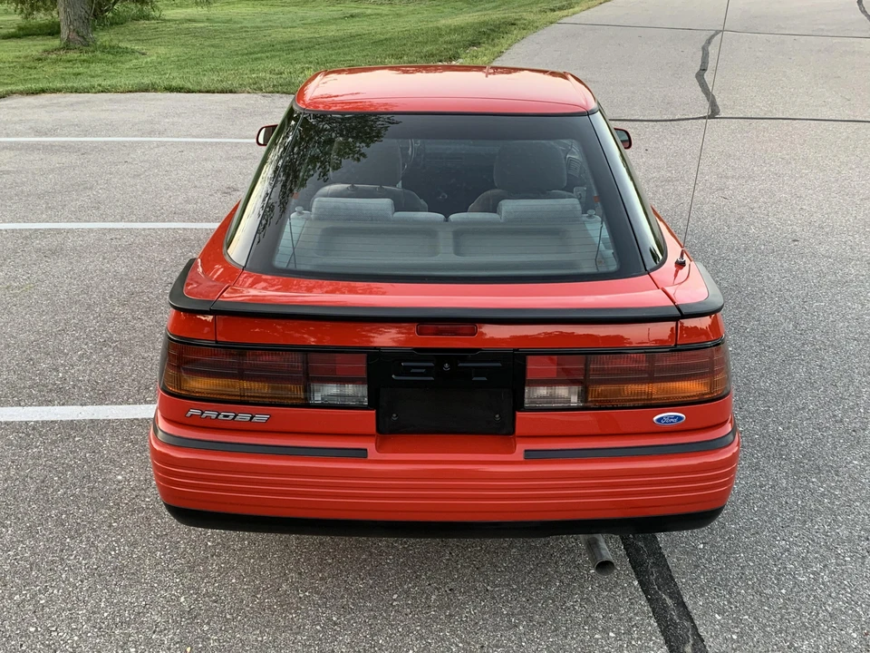 1989 Ford Probe - Image 16 of 31