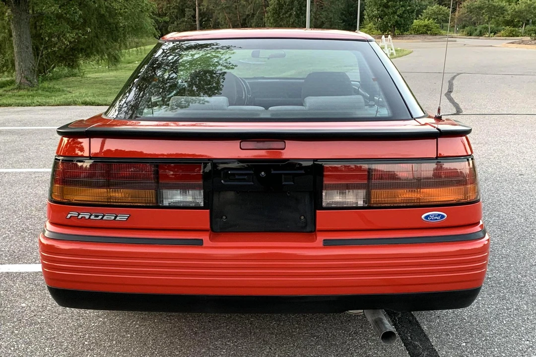 1989 Ford Probe - Image 5 of 31
