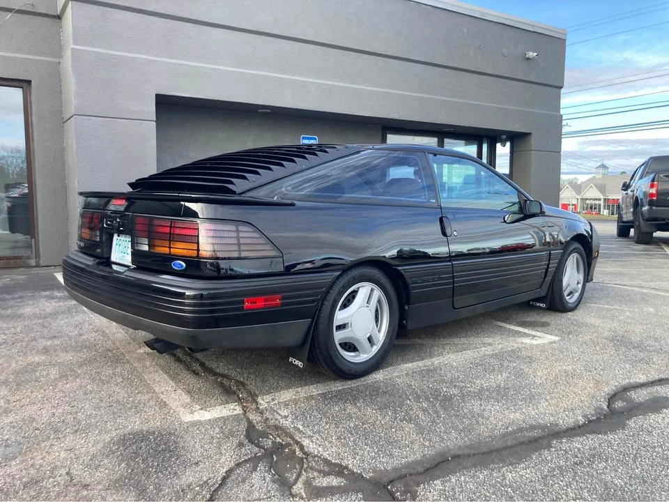 1989 Ford Probe - Image 17 of 18