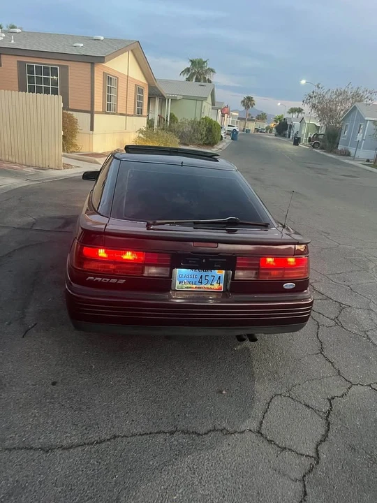 1989 Ford Probe - Image 5 of 11