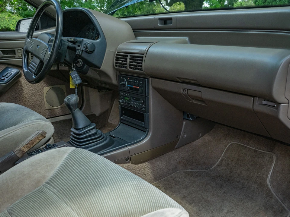 1989 Ford Probe - Image 25 of 31