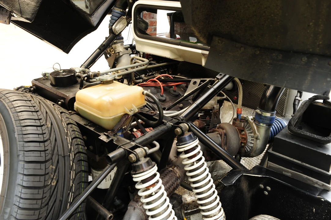 1989 Ford RS200 - Image 11 of 17