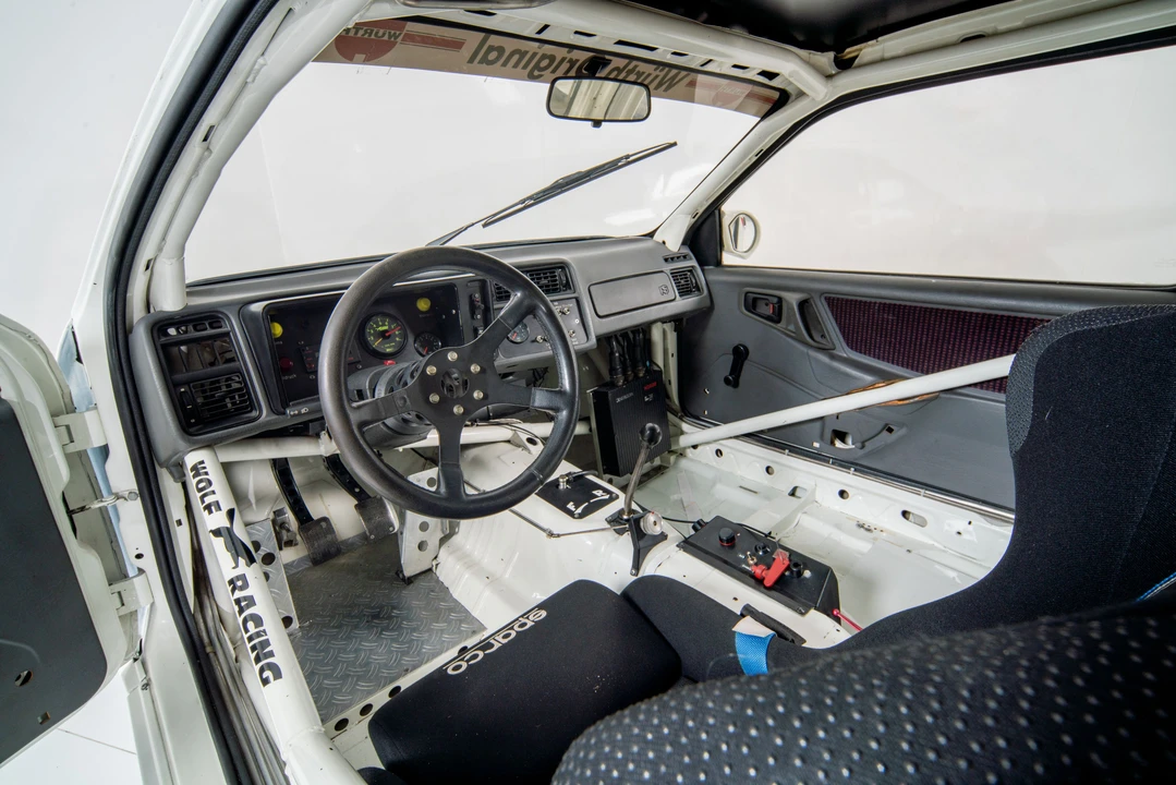 1989 Ford Sierra RS Cosworth - Image 14 of 31