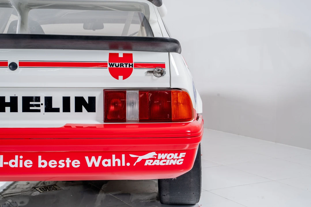 1989 Ford Sierra RS Cosworth - Image 27 of 31