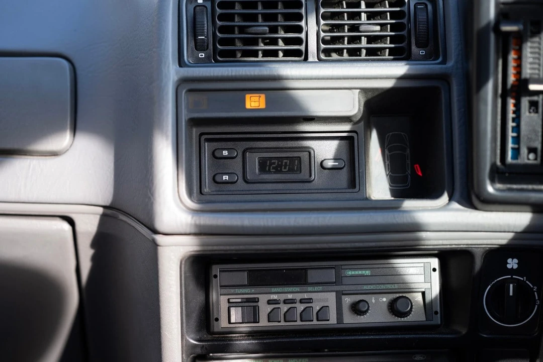 1989 Ford Sierra 2nd Gen - Image 26 of 30