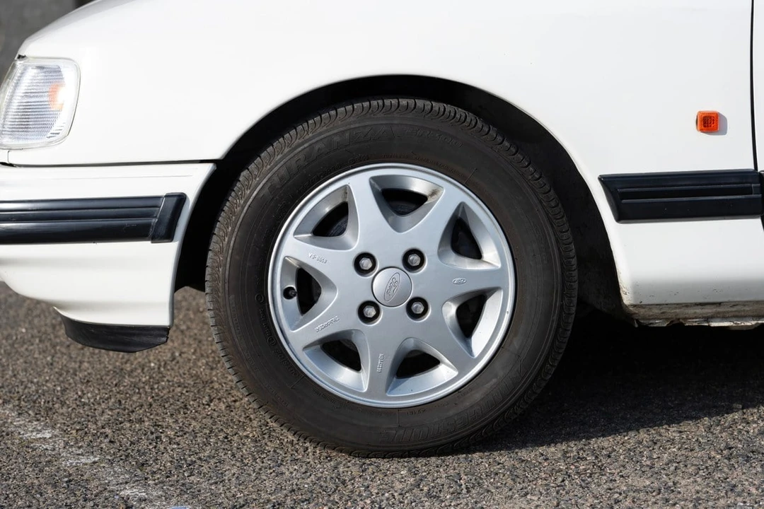 1989 Ford Sierra 2nd Gen - Image 15 of 30