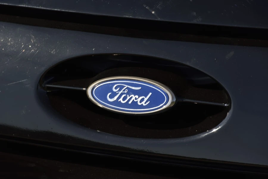 1989 Ford Taurus SHO 1st Gen - Image 15 of 31